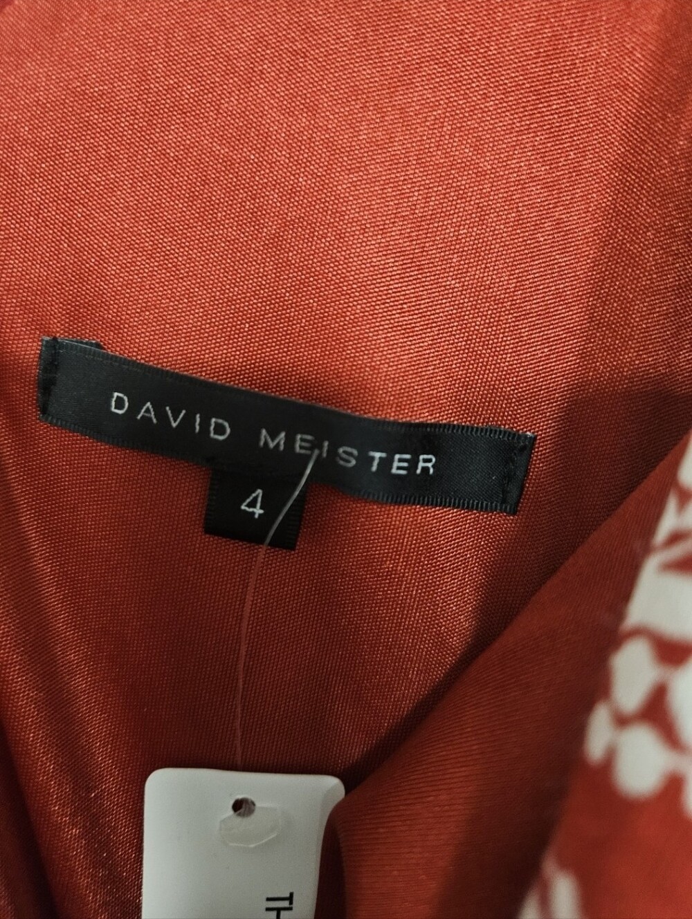 NWT David Meister  Printed V-Neck Wrap Dress - Picture 6 of 6